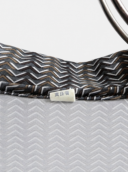 SH26014/Vintage Japanese Geometric Pattern Blouse – 1980s-1990s Abstract Design Made in Japan