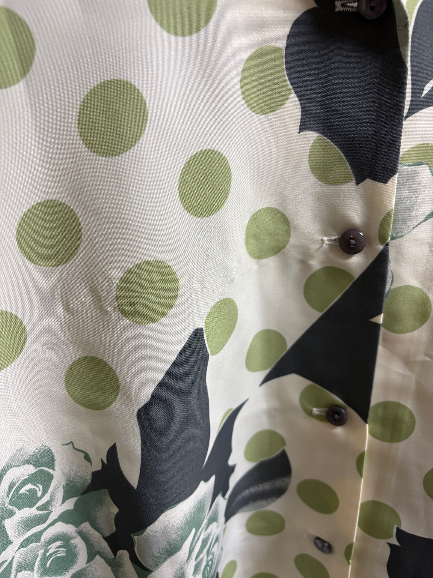 SH26010/Vintage Japanese Polka Dot Rose Shirt – 90s Retro Floral Blouse Made in Japan