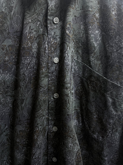 SH26005/Vintage Japanese Pattern Shirt – 1990s Dark Print Cotton Shirt Made in Japan